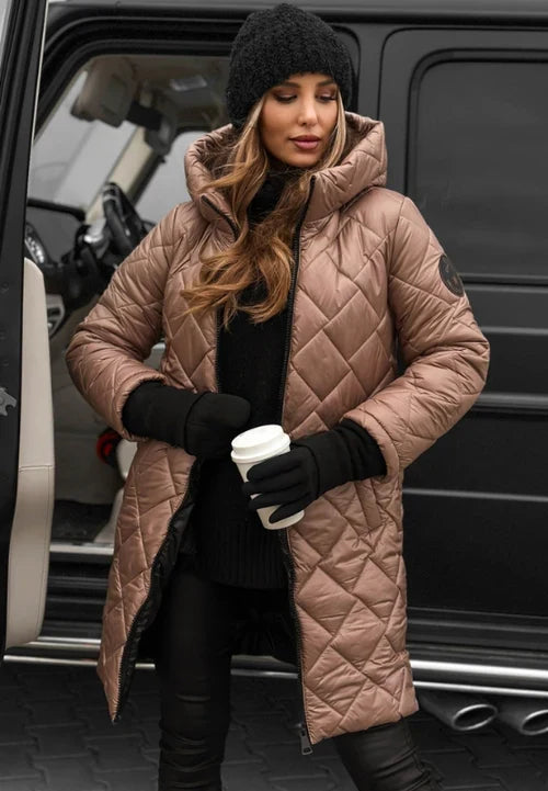 Linda | Elegant Quilted Down Jacket with Hood